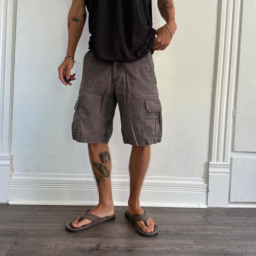 Vintage Y2K Grey Ripstop Tactical Eddie Bauer Cargo Shorts